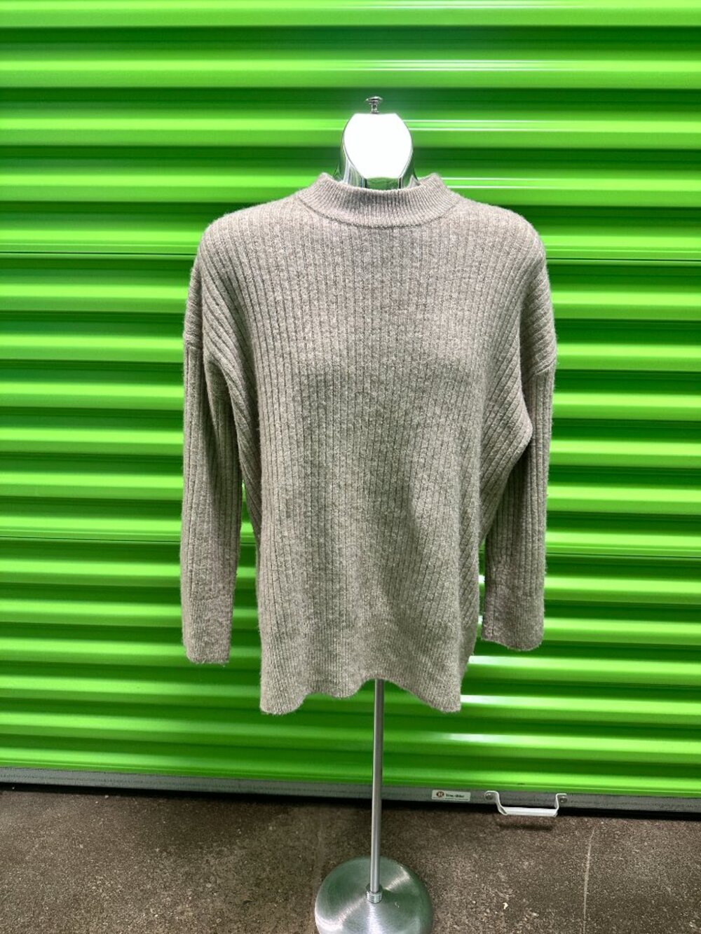 H&M Sweater
